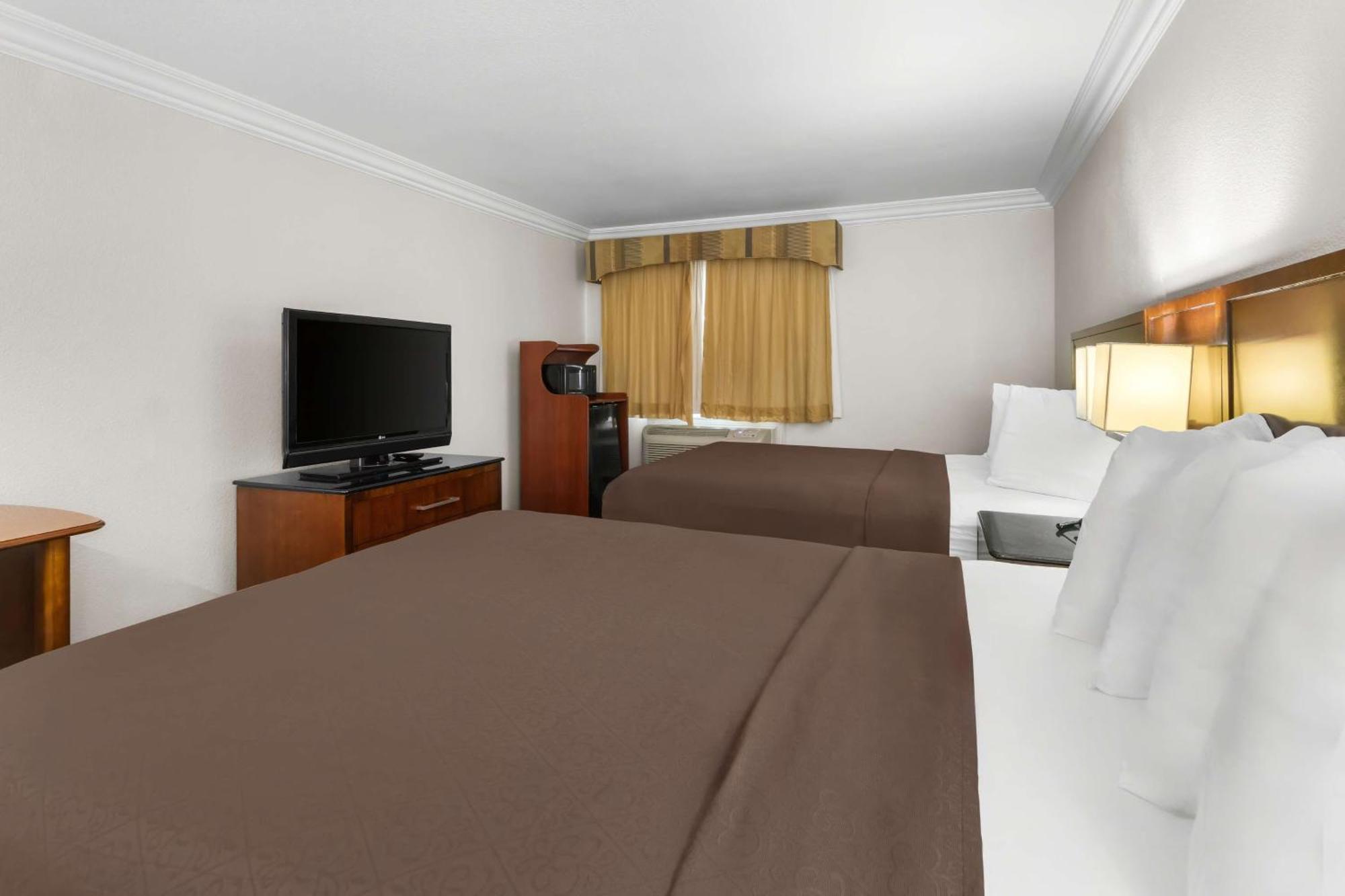 Surestay Plus By Best Western Fort Worth Benbrook Exterior foto